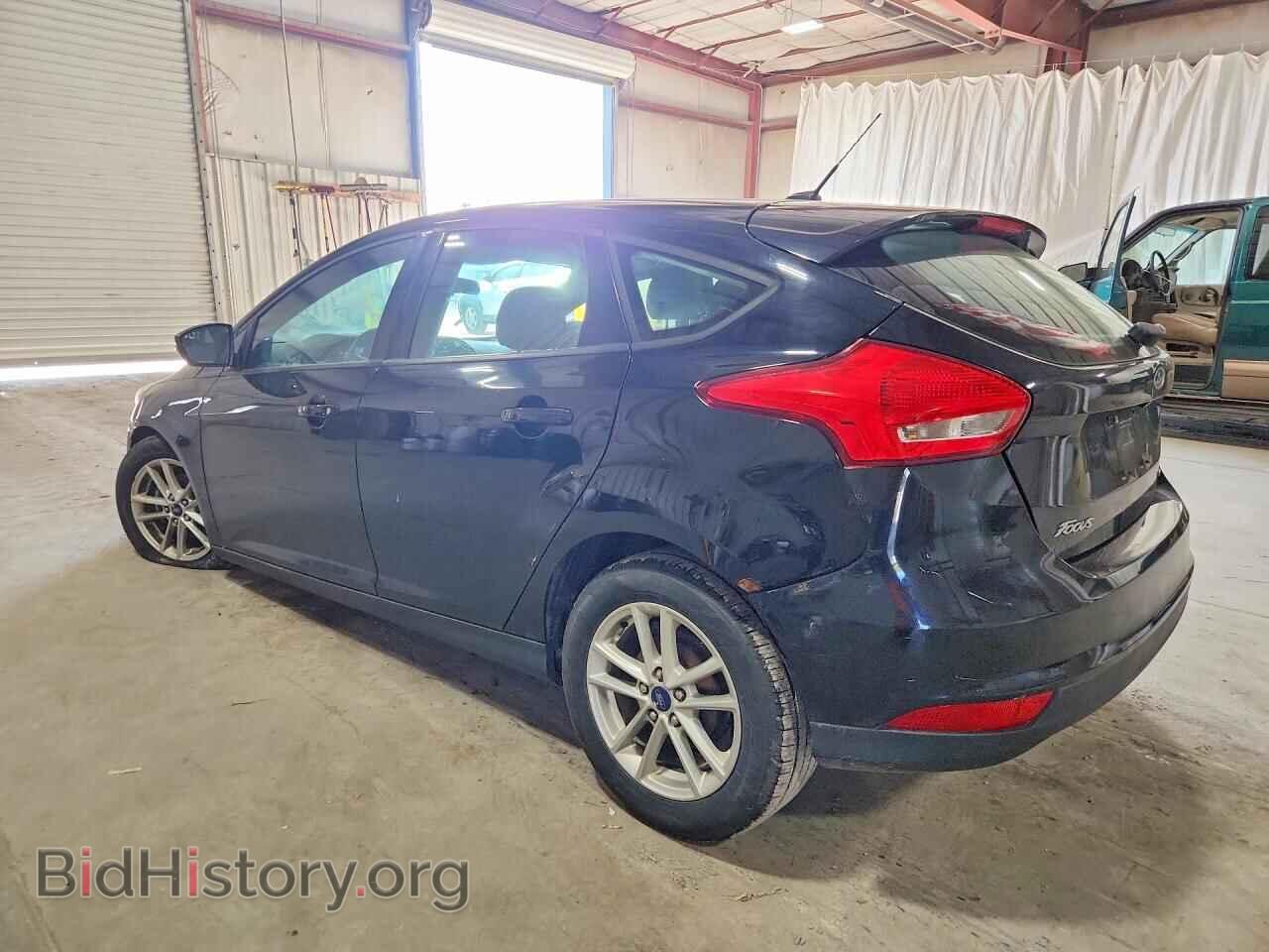 2017 FORD FOCUS - VIN: 1FADP3K29HL246462 - Photo 2