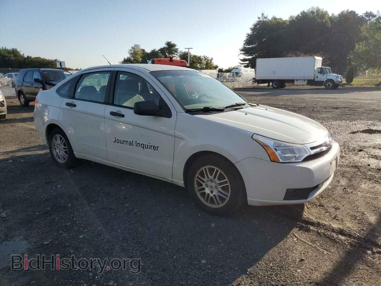 2011 FORD FOCUS - VIN: 1FAHP3FN8BW182300 - Фото 4