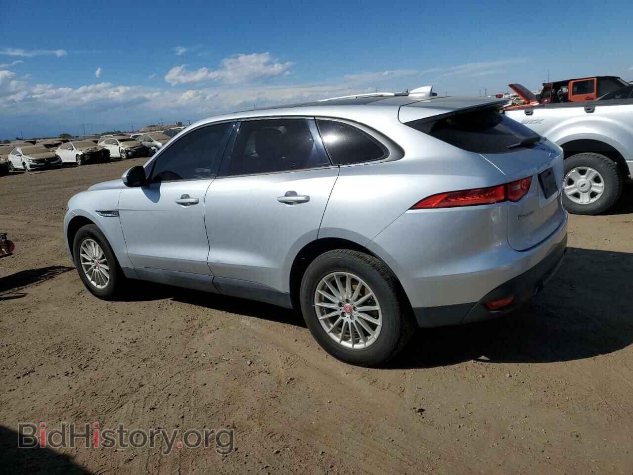 2017 JAGUAR F-PACE - VIN: SADCS2BV9HA880086 - Photo 2