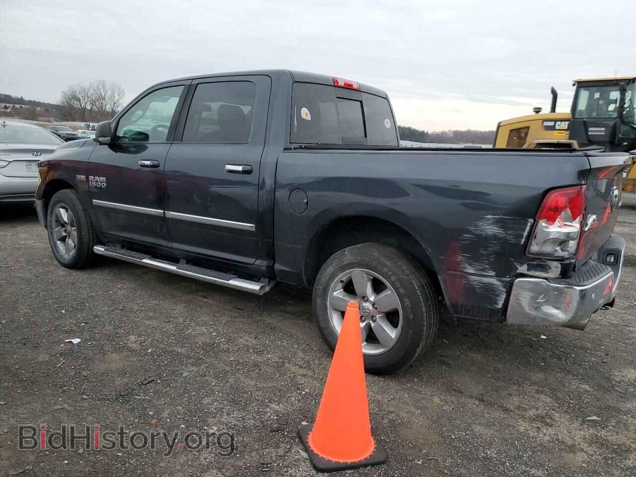 2016 RAM 1500 - VIN: 3C6RR7LT2GG190859 - Фото 2