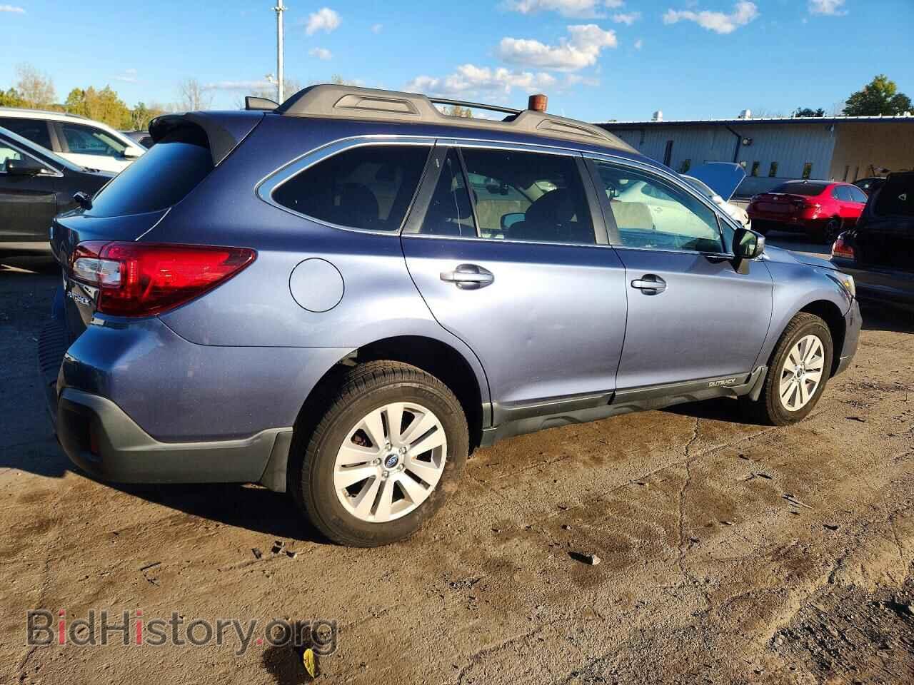 2018 SUBARU OUTBACK - VIN: 4S4BSAFC2J3393733 - Фото 3