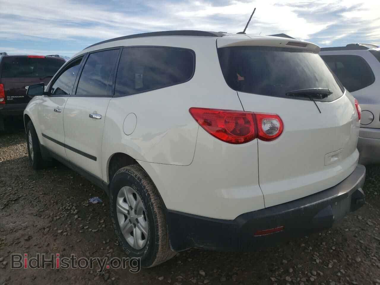 2012 CHEVROLET TRAVERSE - VIN: 1GNKRFED7CJ319656 - Фото 3