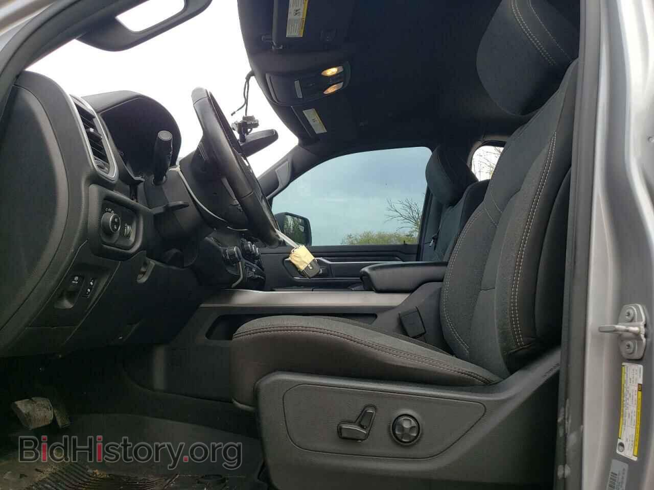 2020 RAM 1500 - VIN: 1C6SRFMT8LN130581 - Фото 7