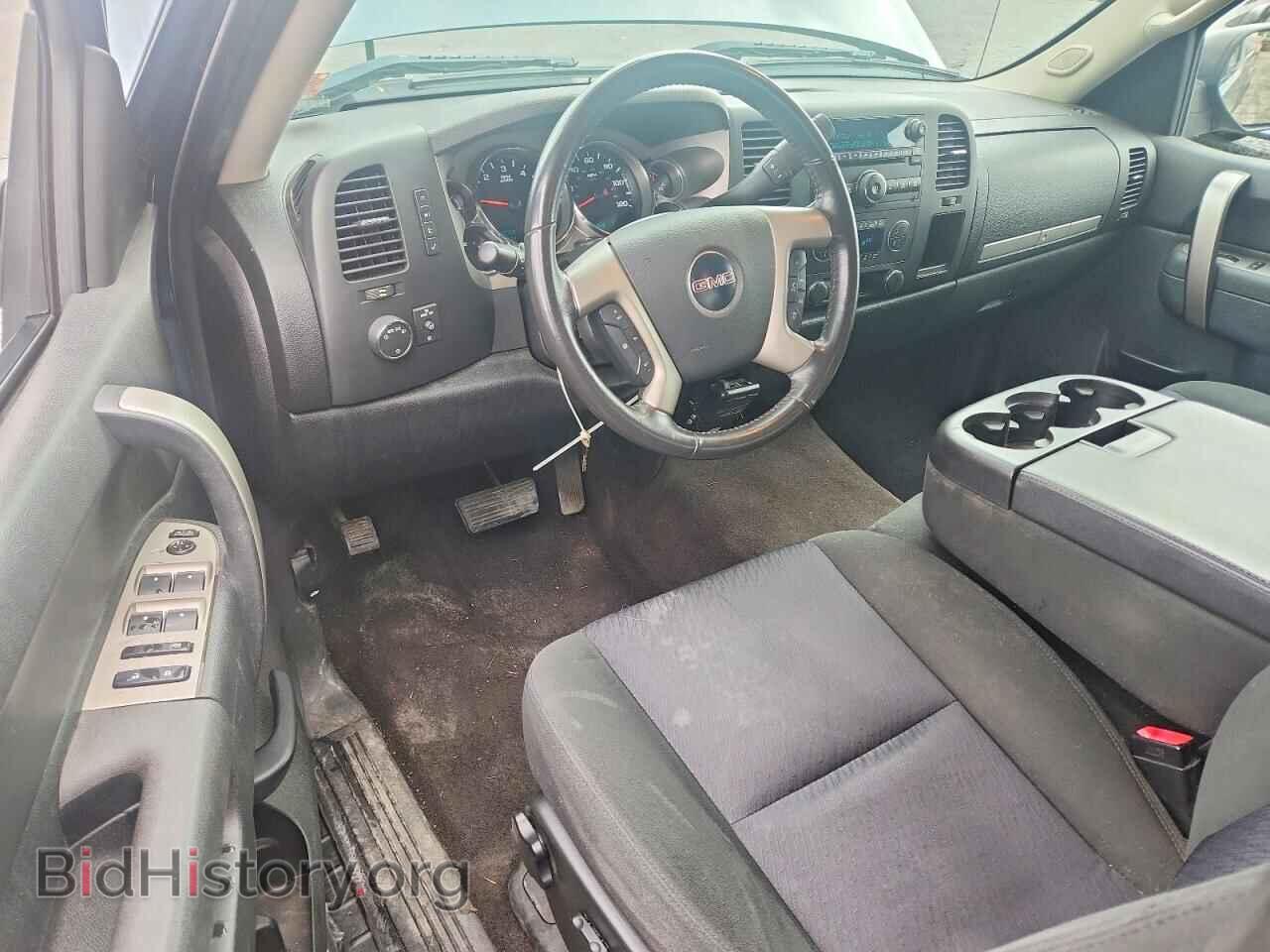 2011 GMC SIERRA - VIN: 1GTR2VE32BZ289320 - Фото 8