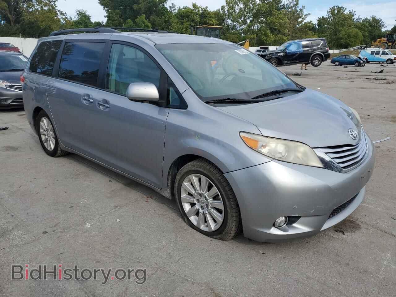 2011 TOYOTA All Models - VIN: 5TDYK3DC0BS038850 - Фото 4
