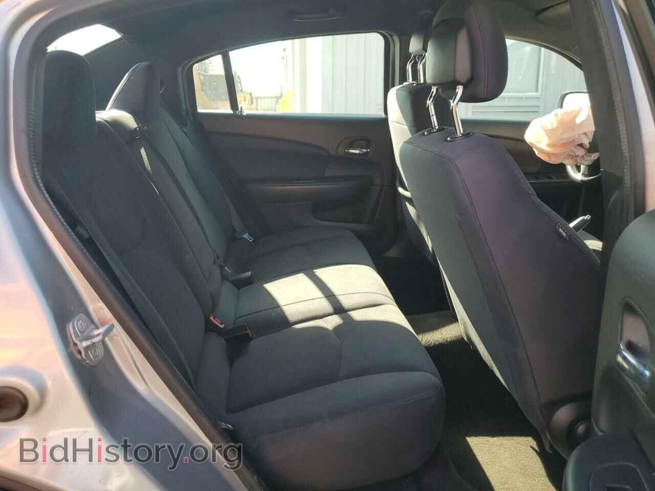 2014 CHRYSLER 200 - VIN: 1C3CCBBB4EN178362 - Photo 10