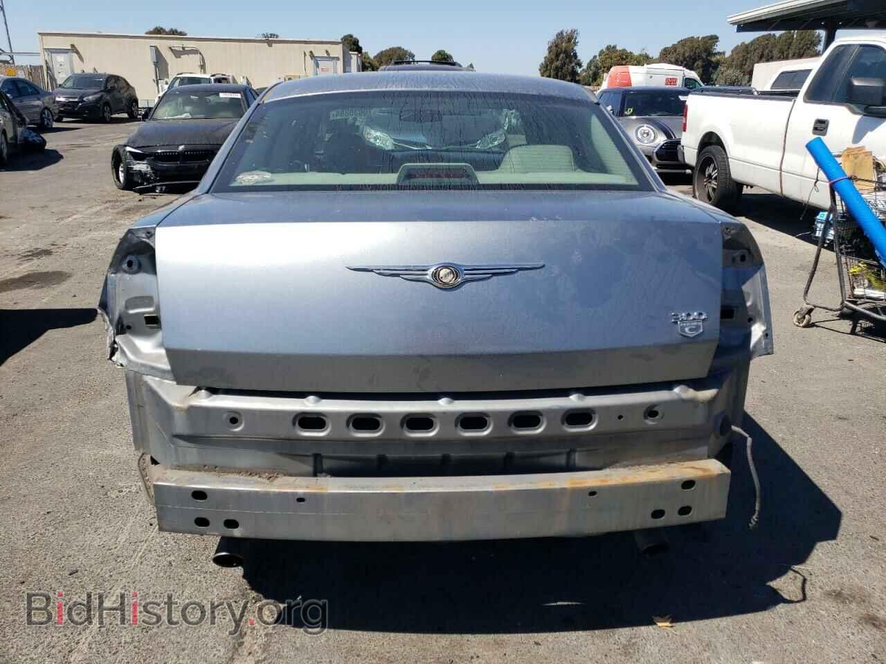 2006 CHRYSLER 300 - VIN: 2C3KA63H46H408908 - Фото 6