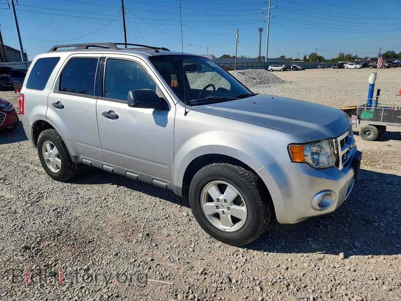 2011 FORD ESCAPE - VIN: 1FMCU0DG0BKB45079 - Фото 4