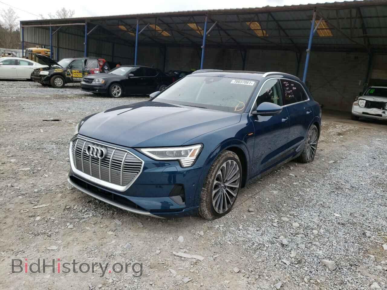 2019 AUDI E-TRON - VIN: WA1VABGE8KB013239 - Фото 2