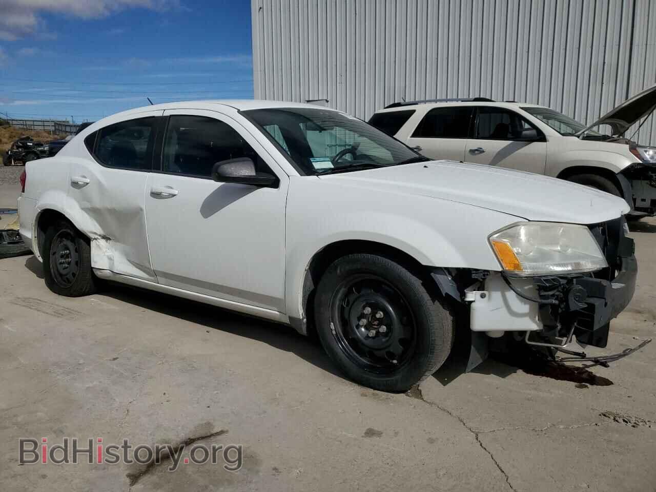 2011 DODGE AVENGER - VIN: 1B3BD4FB0BN590785 - Photo 4