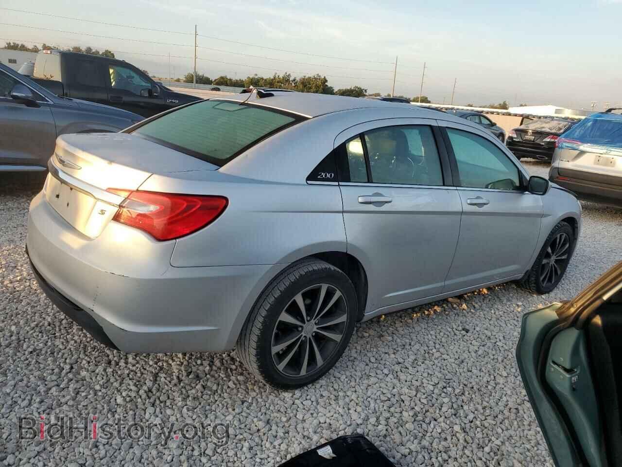 2012 CHRYSLER 200 - VIN: 1C3CCBHG6CN197401 - Фото 3