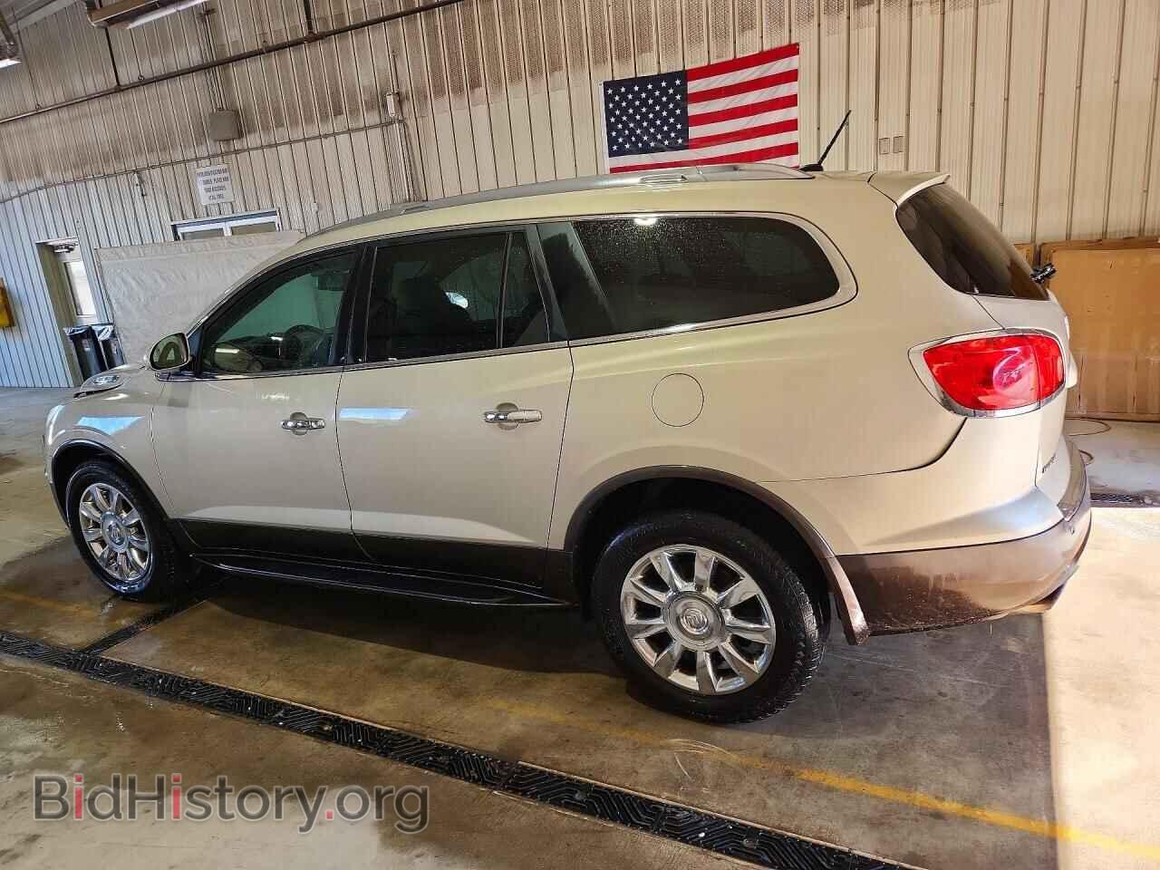 2011 BUICK ENCLAVE - VIN: 5GAKVBED2BJ414946 - Photo 2
