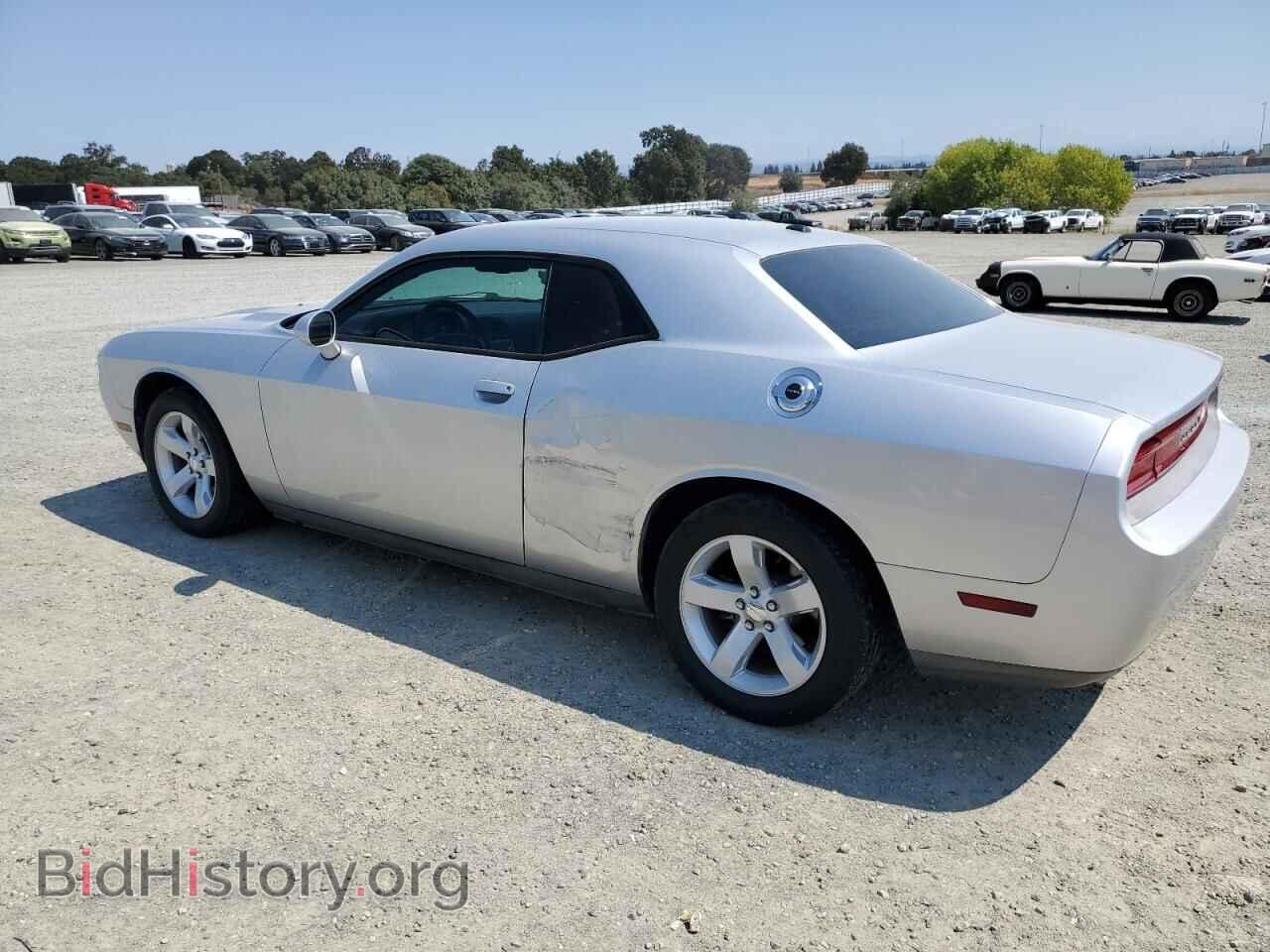 2012 DODGE CHALLENGER - VIN: 2C3CDYAG9CH186704 - Photo 2