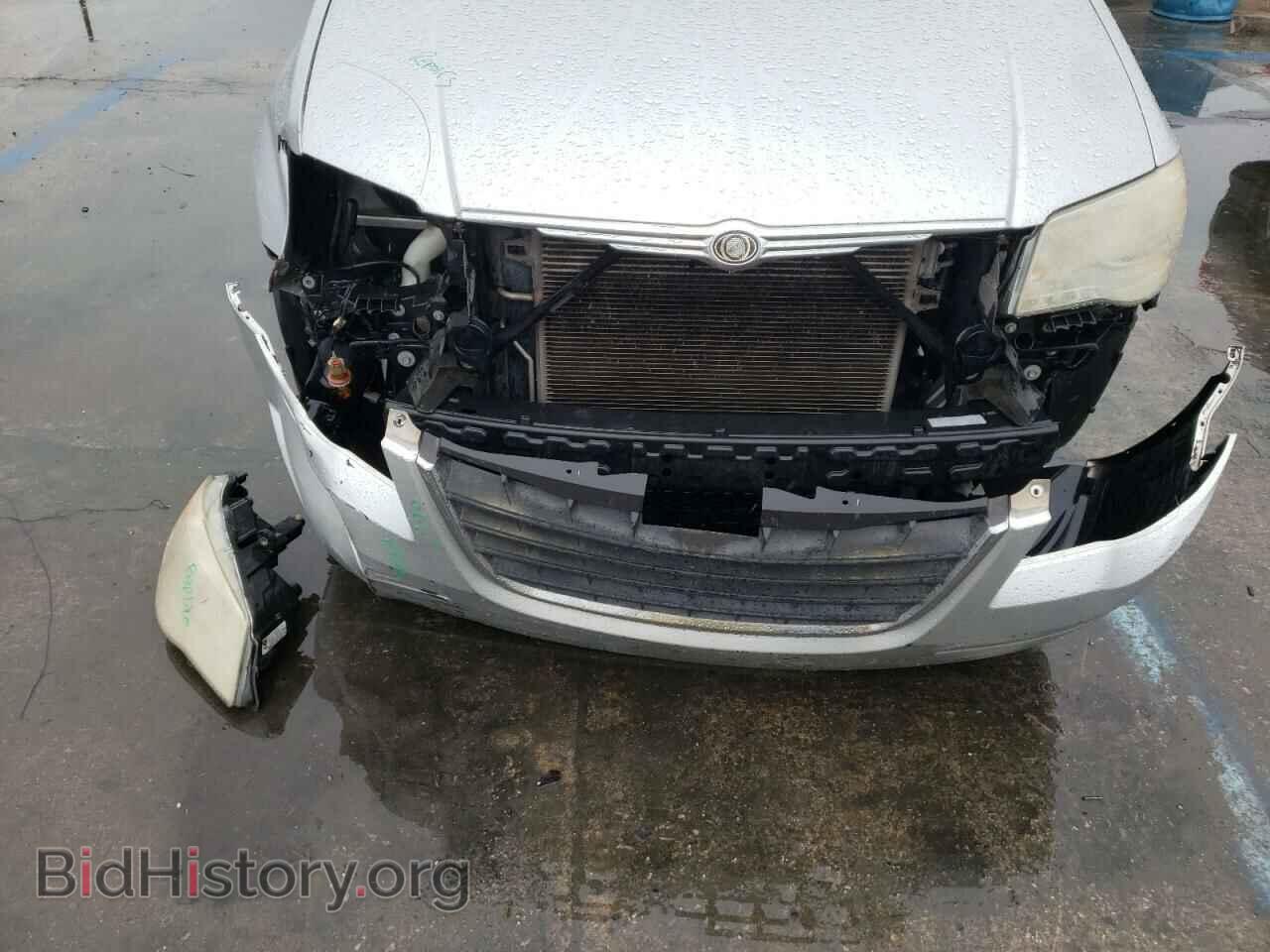 2008 CHRYSLER MINIVAN - VIN: 2A8HR44H78R795509 - Фото 9