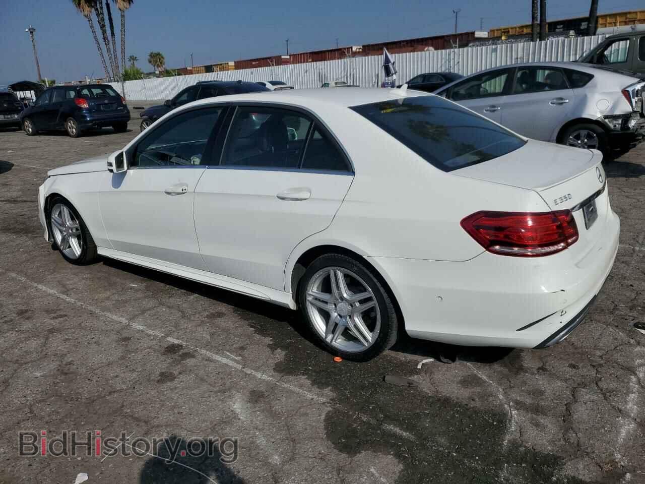 2014 MERCEDES-BENZ E-CLASS - VIN: WDDHF5KB9EA836863 - Фото 2