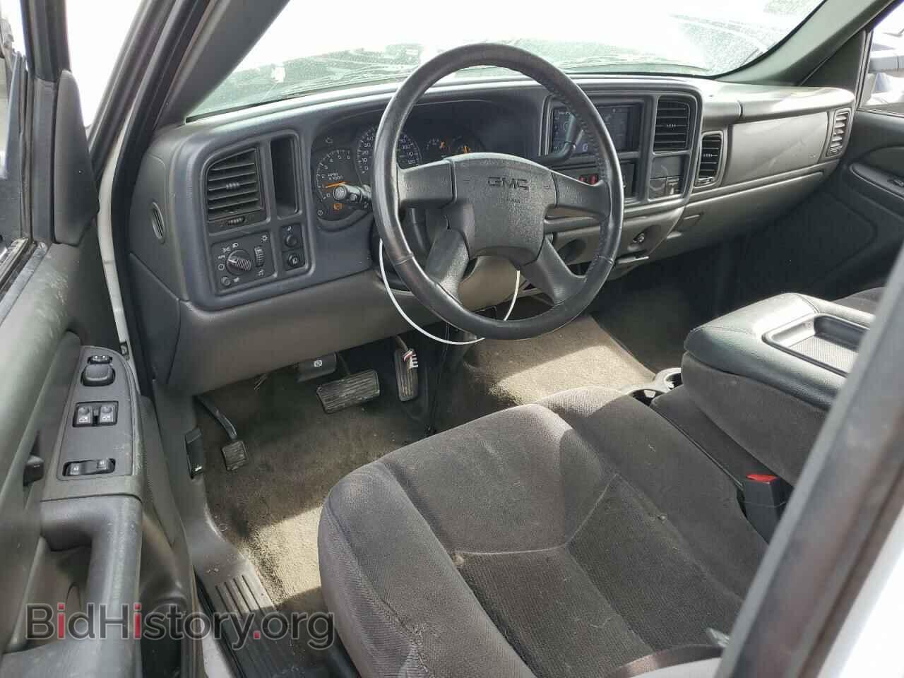 2005 GMC SIERRA - VIN: 1GTHC29U55E177987 - Фото 8