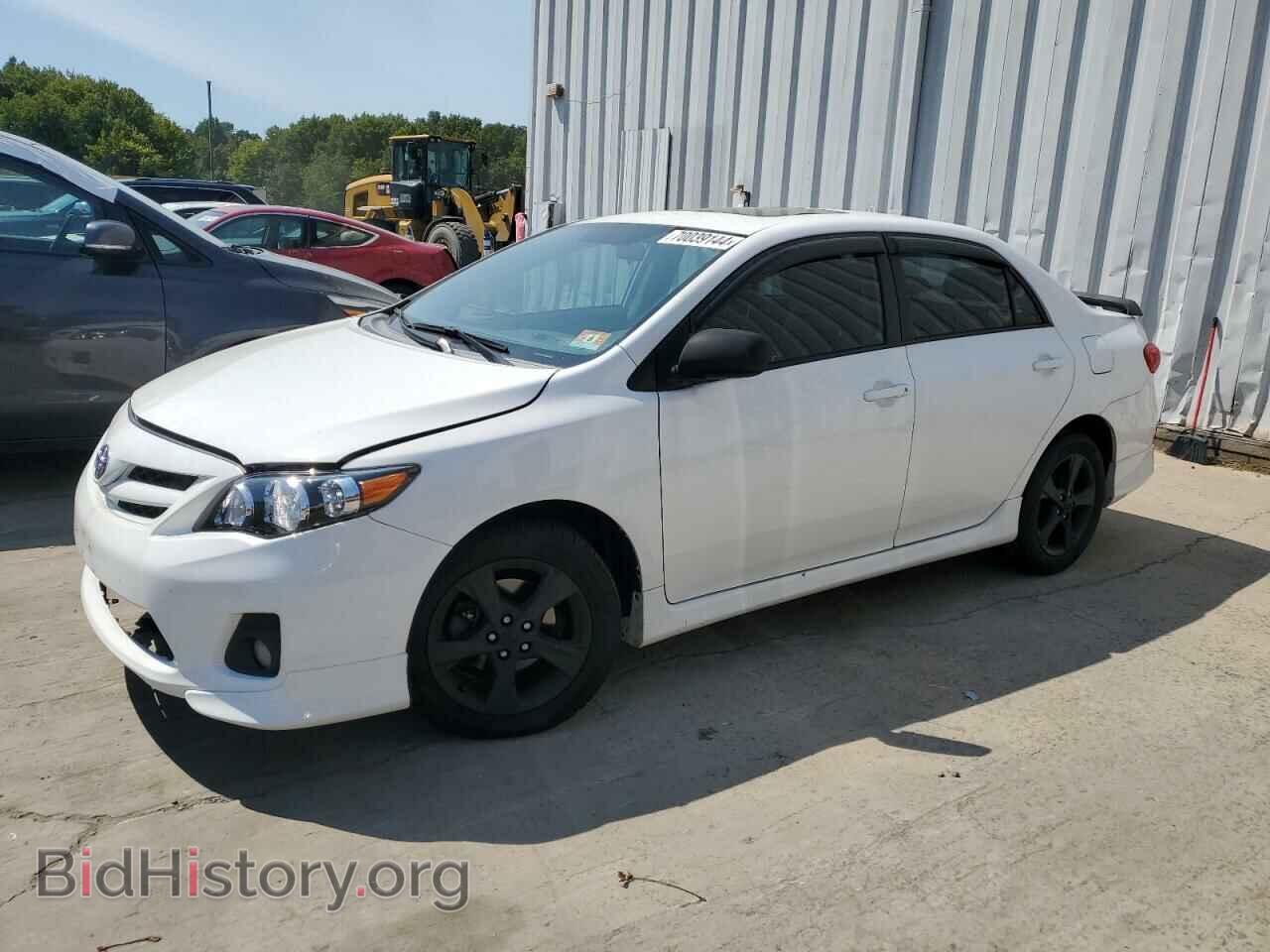 Photo 2T1BU4EE1BC681786 - TOYOTA COROLLA 2011