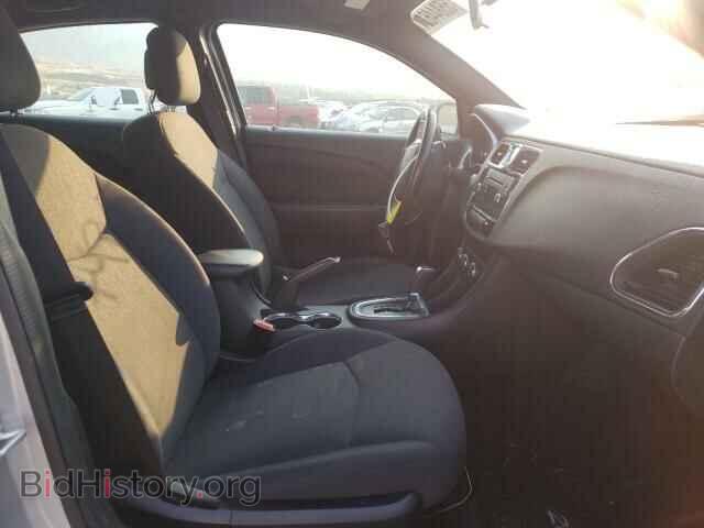 2012 CHRYSLER 200 - VIN: 1C3CCBBG2CN316523 - Фото 5