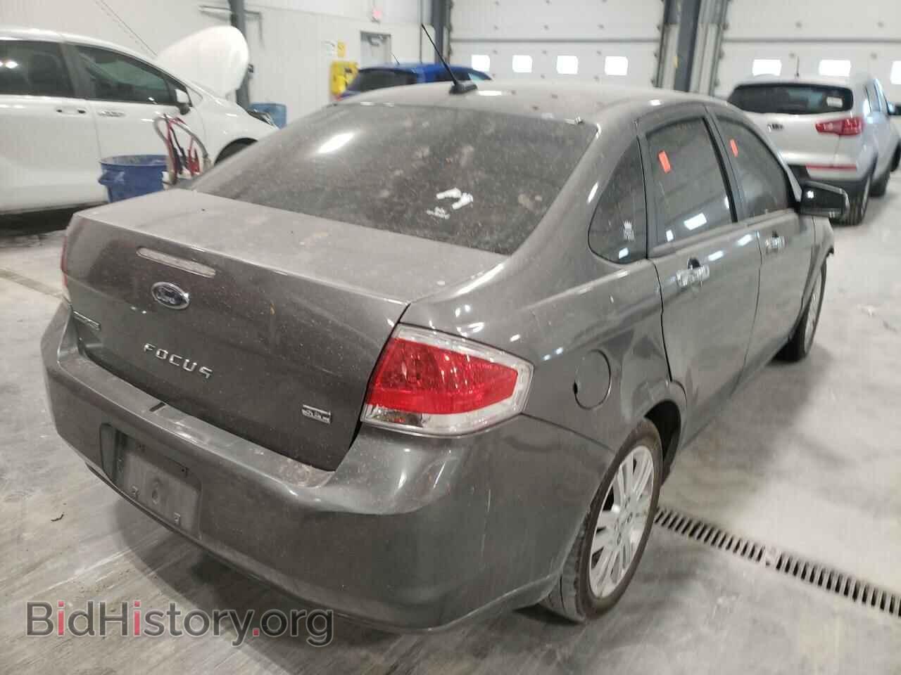 2010 FORD FOCUS - VIN: 1FAHP3HN3AW106060 - Фото 4