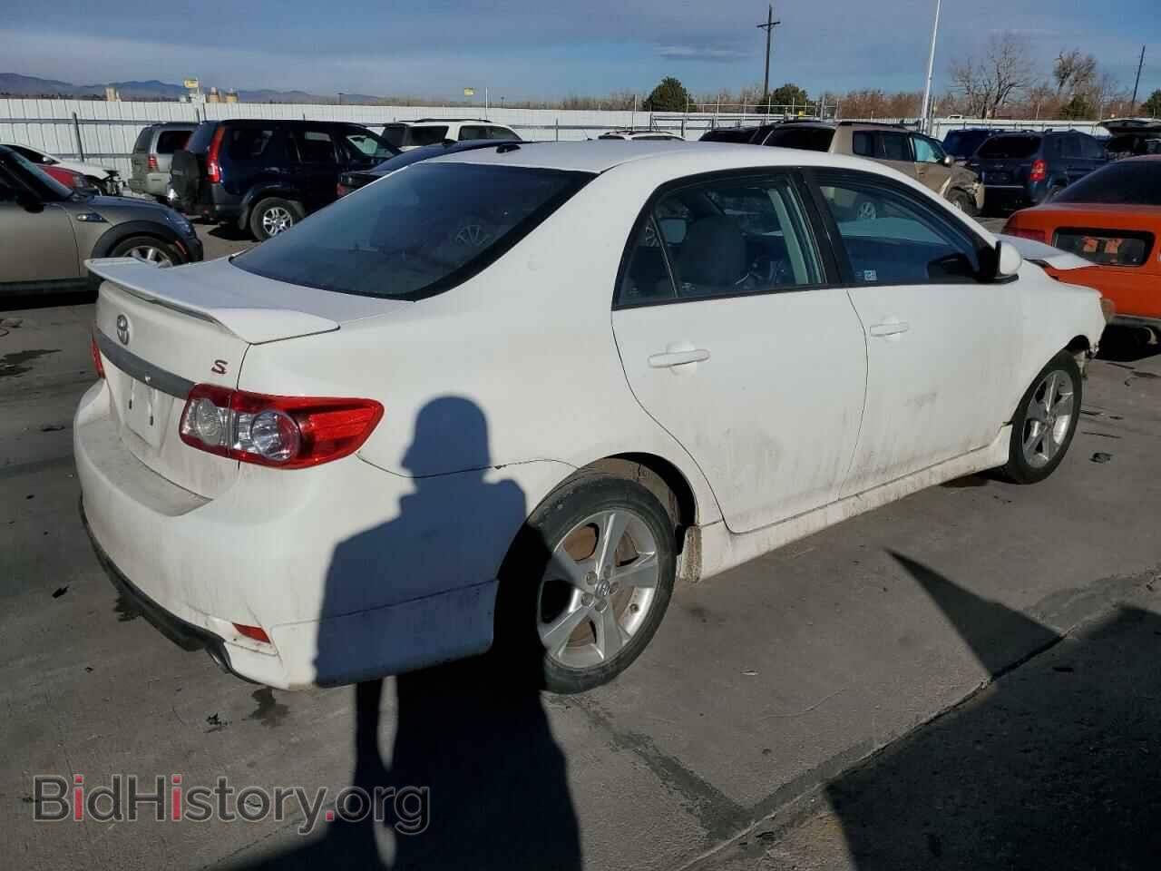 2011 TOYOTA COROLLA - VIN: 2T1BU4EE0BC650738 - Фото 3