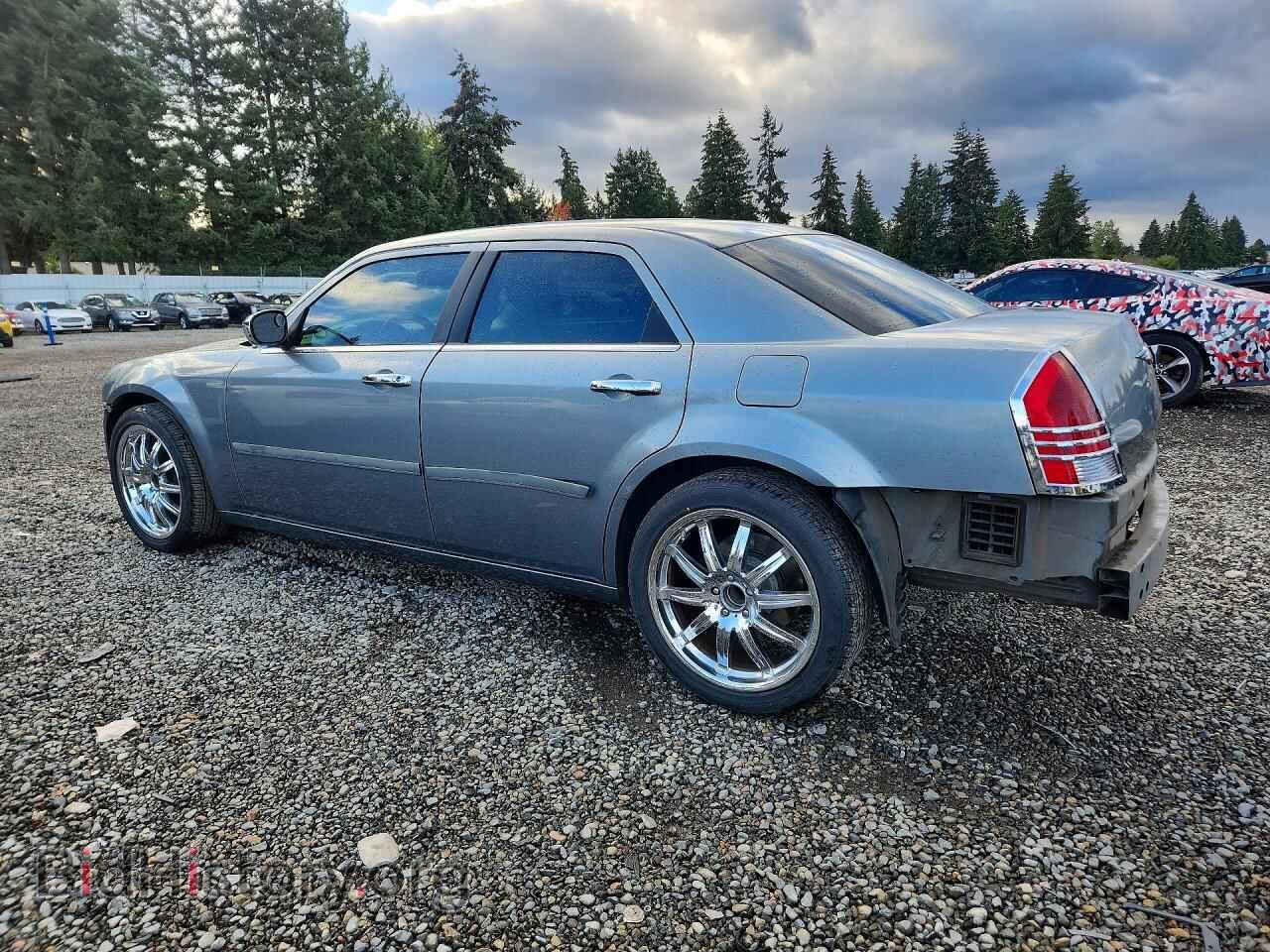 2006 Chrysler 300 (VIN 2C3LA43R96H480897) — photo 2 of 13