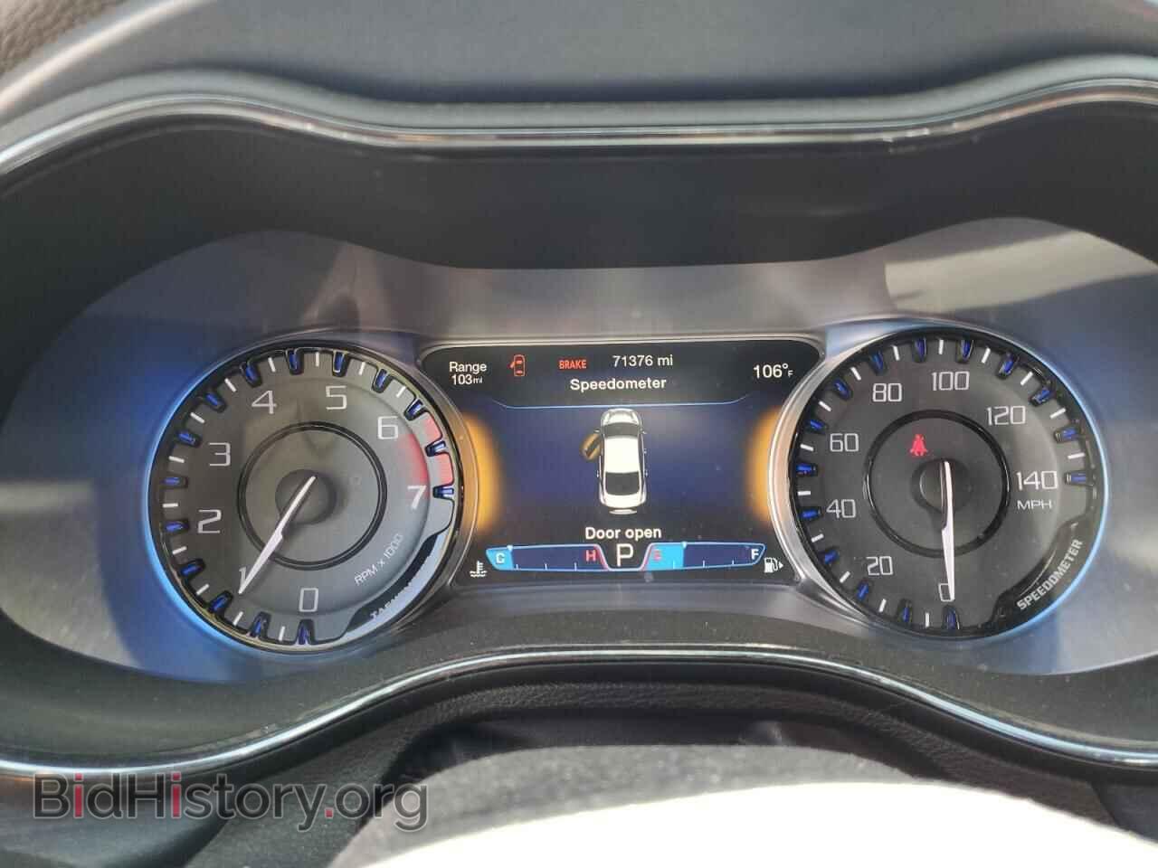 2016 CHRYSLER 200 - VIN: 1C3CCCBBXGN120085 - Photo 9