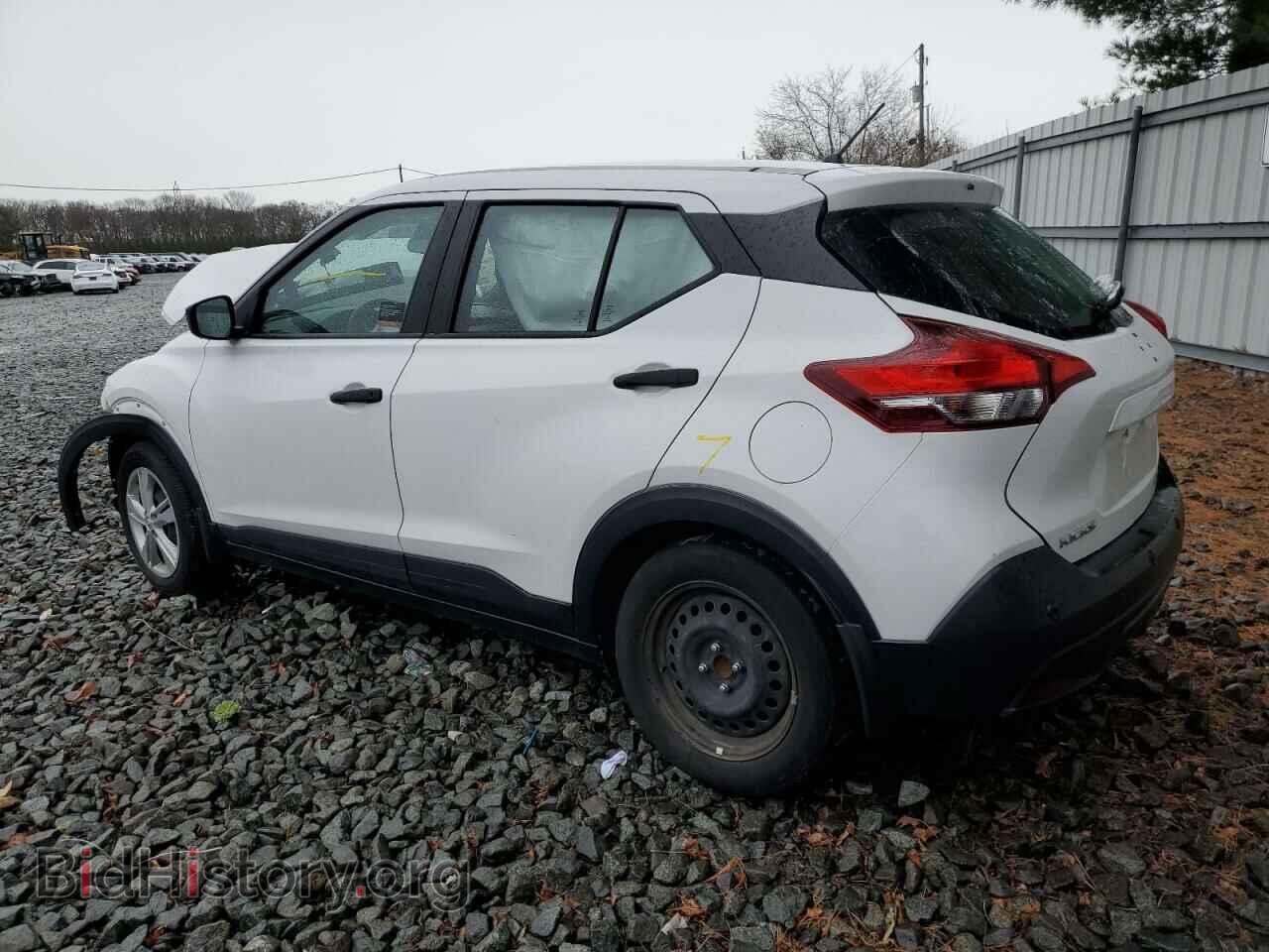 2020 NISSAN KICKS - VIN: 3N1CP5BVXLL532039 - Photo 2