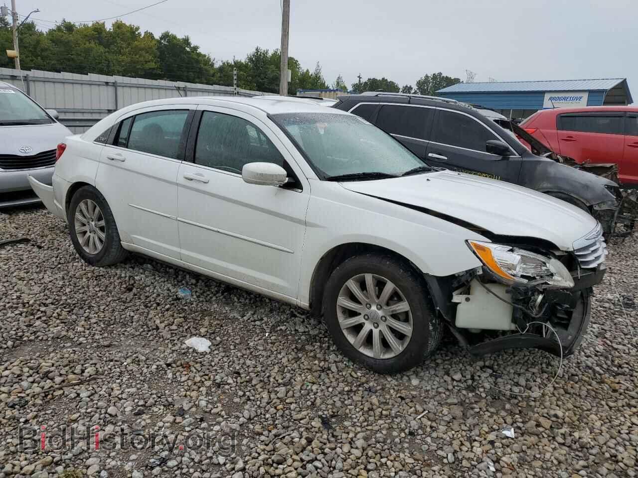 2013 CHRYSLER 200 - VIN: 1C3CCBBG4DN731988 - Фото 4