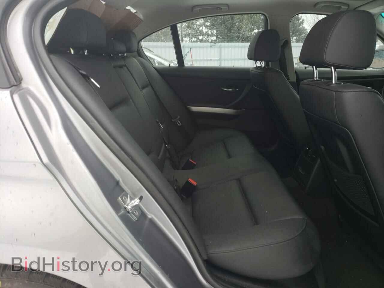 2009 BMW 3 SERIES - VIN: WBAPG73589A401889 - Фото 6