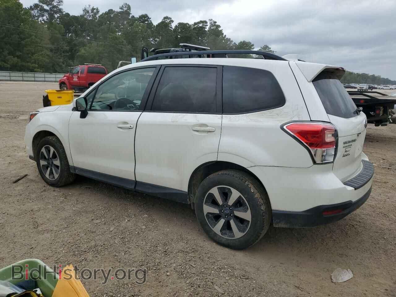 2017 SUBARU FORESTER - VIN: JF2SJADC5HH511167 - Фото 2