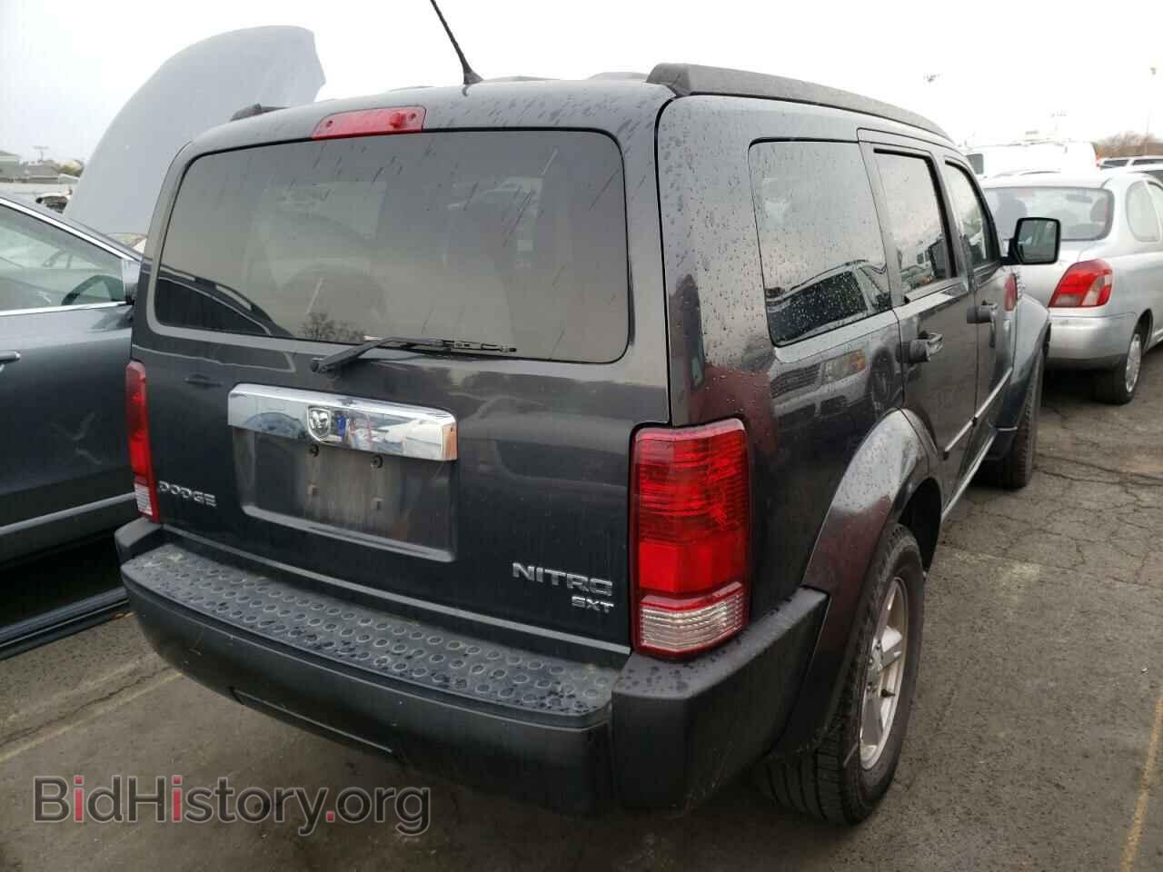 2011 DODGE NITRO - VIN: 1D4PT5GK3BW573956 - Photo 4