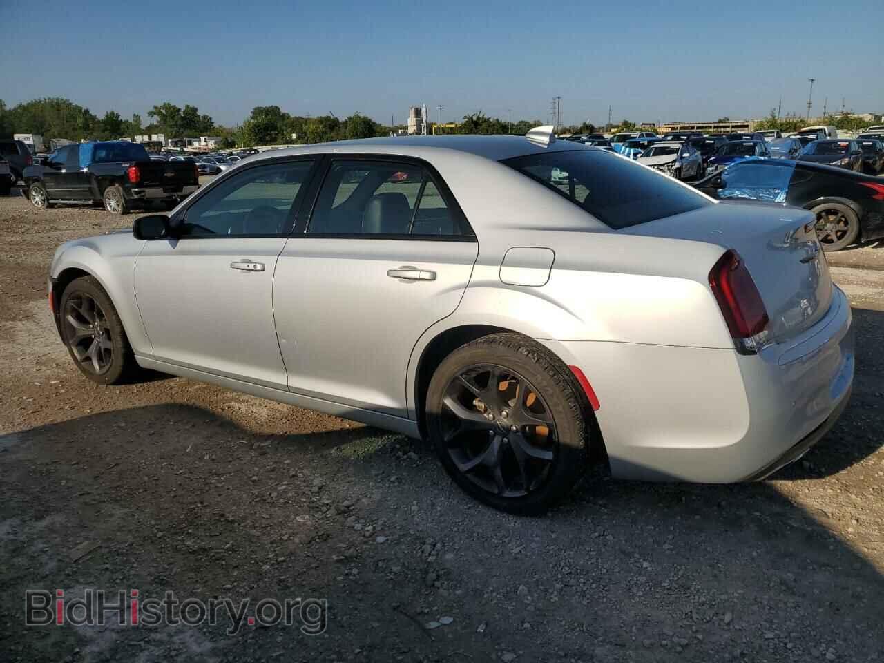 2021 CHRYSLER 300 - VIN: 2C3CCABG5MH546061 - Фото 2