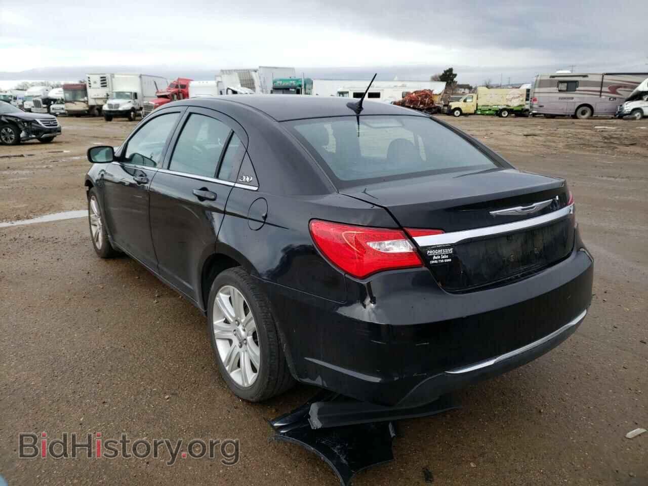2013 CHRYSLER 200 - VIN: 1C3CCBAB0DN733047 - Фото 3
