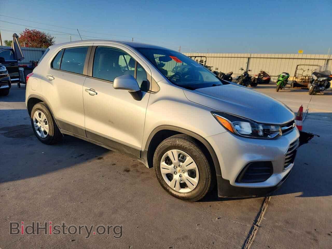 2018 CHEVROLET TRAX - VIN: KL7CJKSB5JB704167 - Photo 4