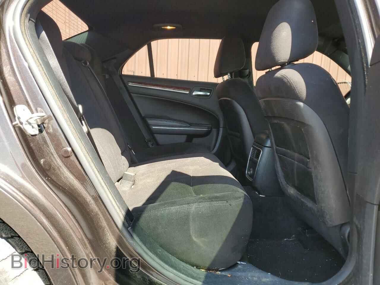 2012 CHRYSLER 300 - VIN: 2C3CCAAG2CH124524 - Фото 10