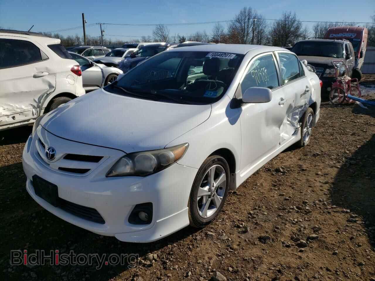 2011 TOYOTA COROLLA - VIN: 2T1BU4EE7BC645505 - Фото 2
