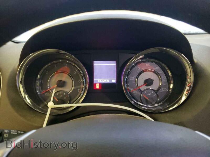 2011 Chrysler MINIVAN (VIN 2A4RR8DG0BR609305) — photo 9 of 13