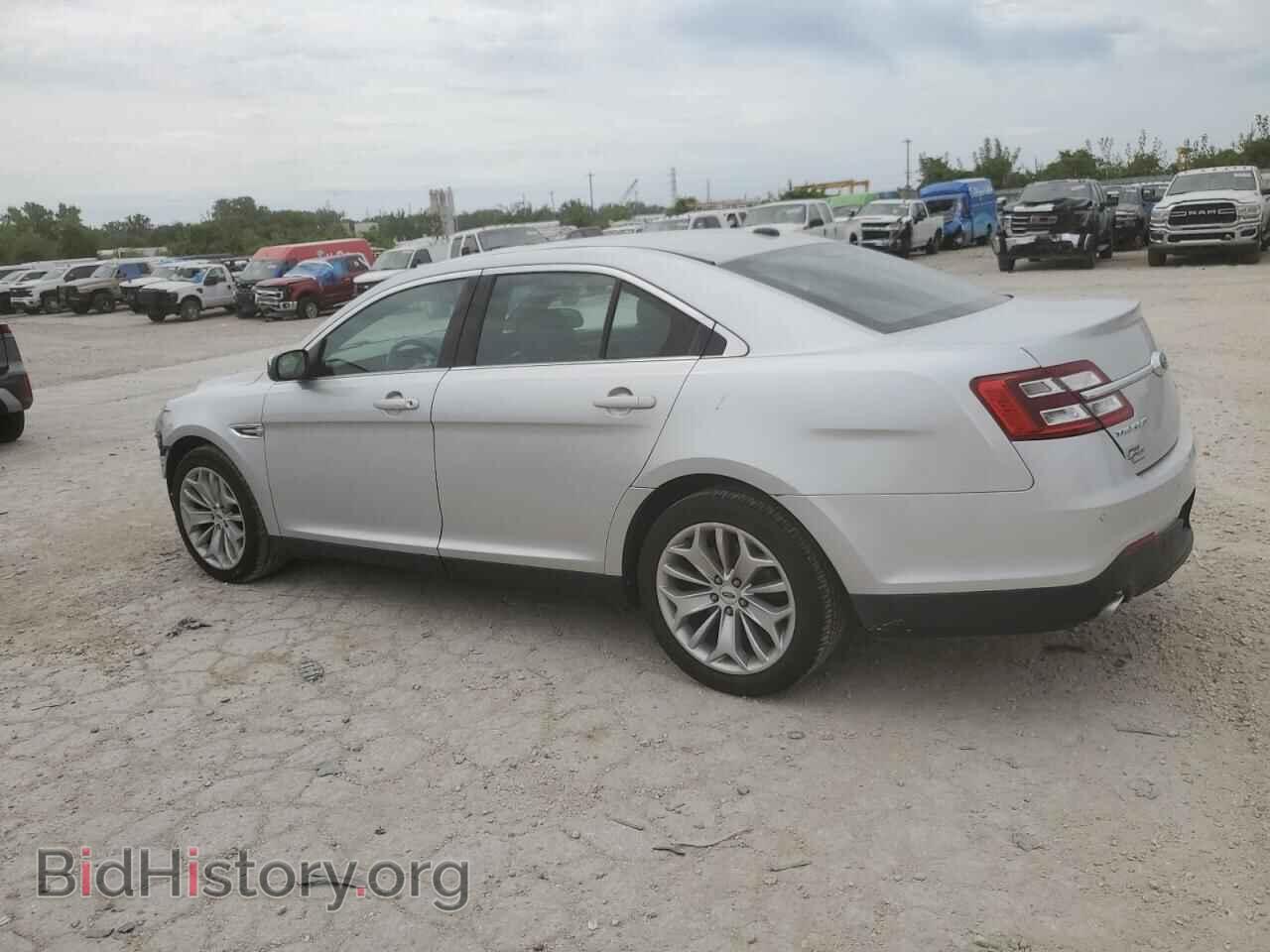 2018 FORD TAURUS - VIN: 1FAHP2F80JG102243 - Фото 2