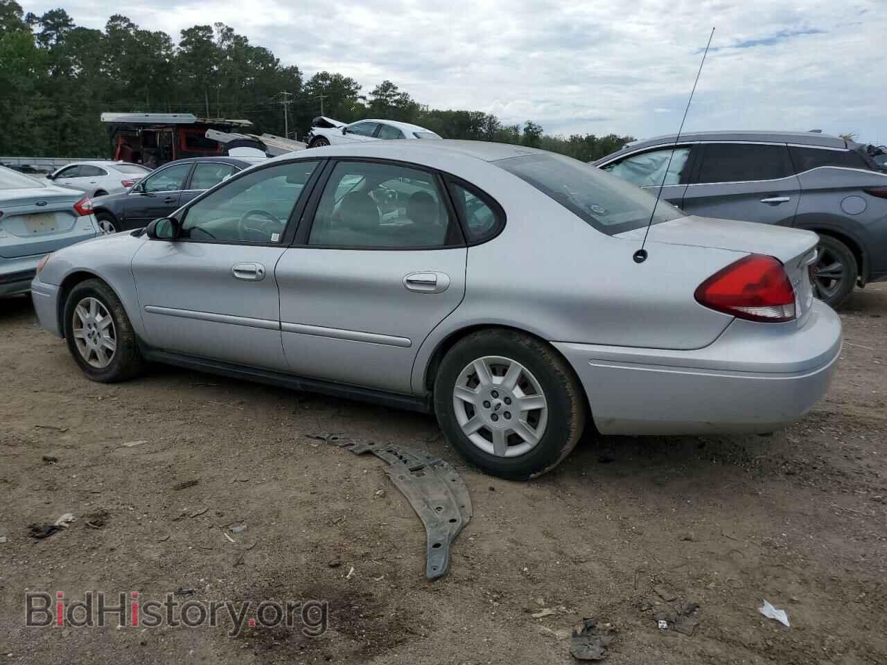 2006 FORD TAURUS - VIN: 1FAFP53U96A224829 - Фото 2