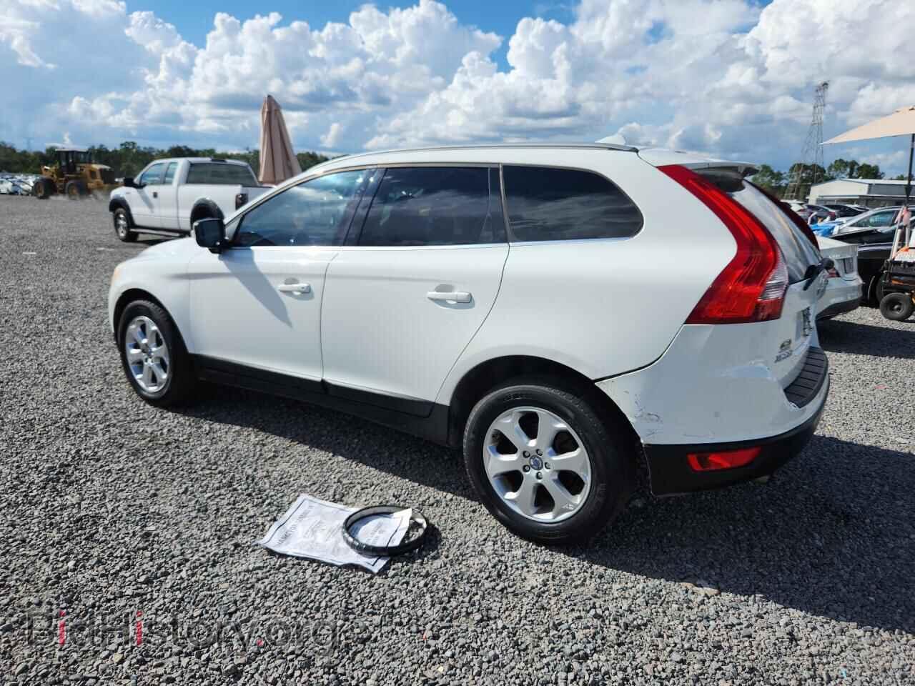 2012 VOLVO XC60 - VIN: YV4952DL2C2294550 - Фото 2