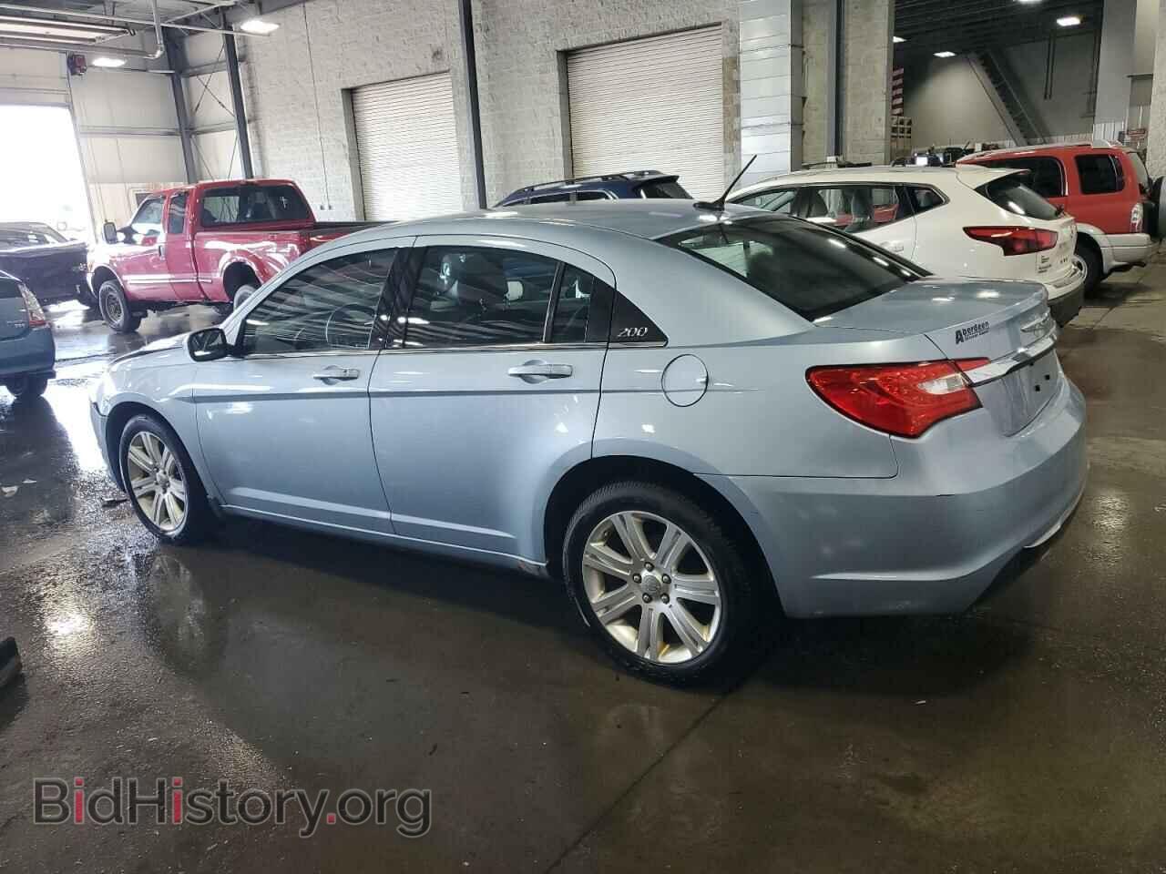 2012 CHRYSLER 200 - VIN: 1C3CCBBB5CN205517 - Фото 2