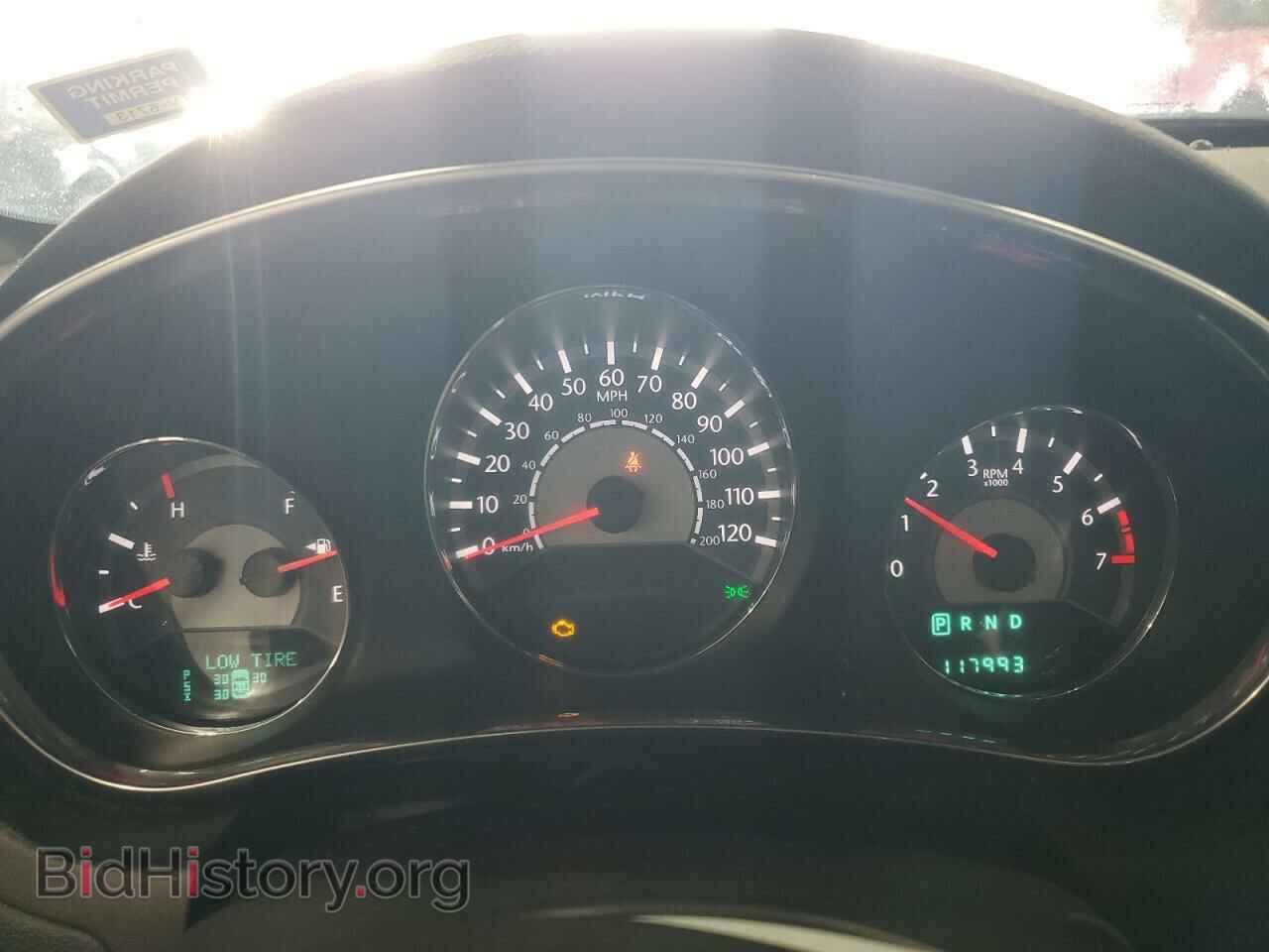 2012 CHRYSLER 200 - VIN: 1C3CCBBB5CN205517 - Фото 9