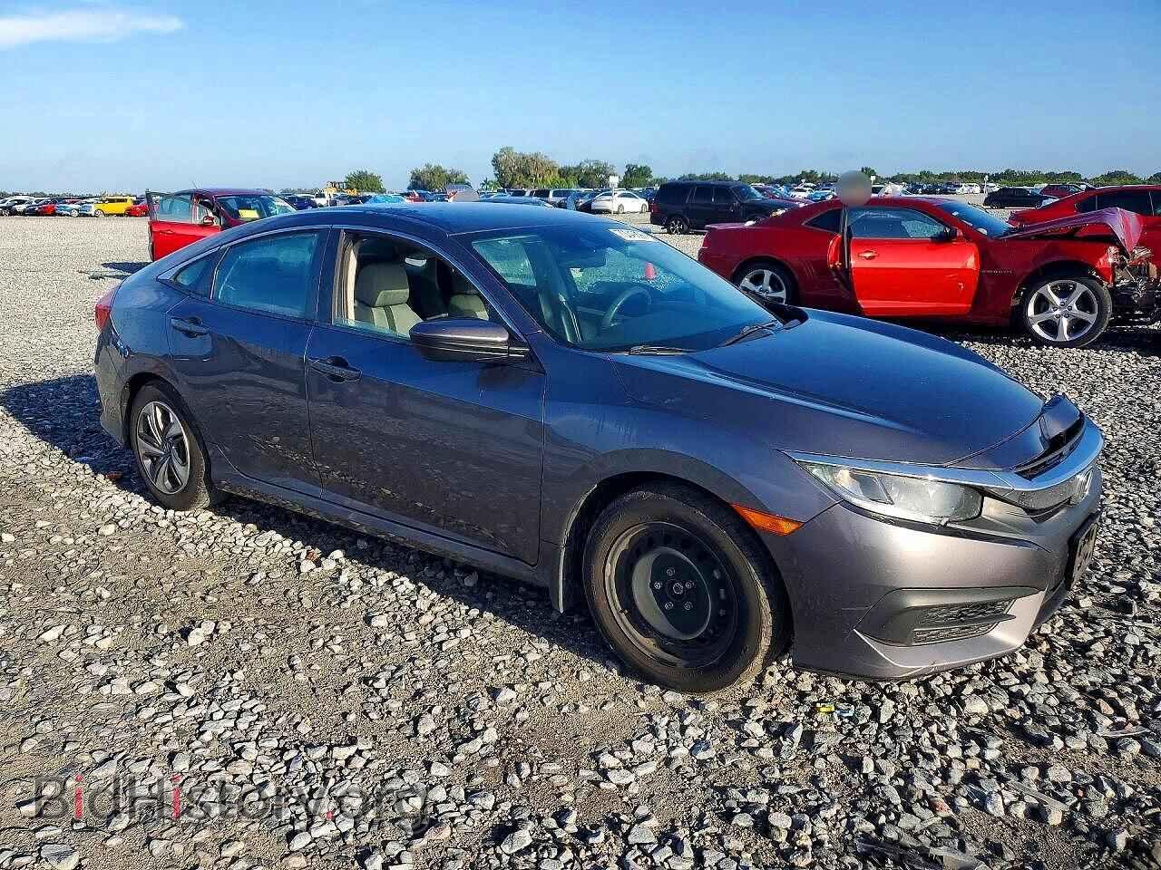 2019 HONDA CIVIC - VIN: 2HGFC2F65KH547032 - Photo 4