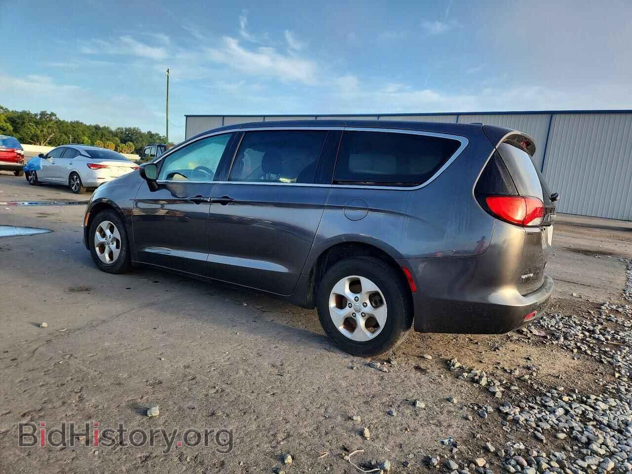 2017 CHRYSLER PACIFICA - VIN: 2C4RC1CG2HR521803 - Фото 2