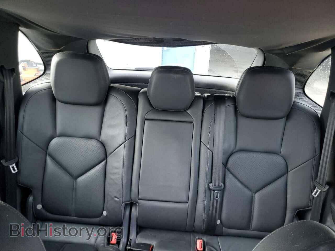 2011 PORSCHE CAYENNE - VIN: WP1AA2A26BLA04597 - Photo 10