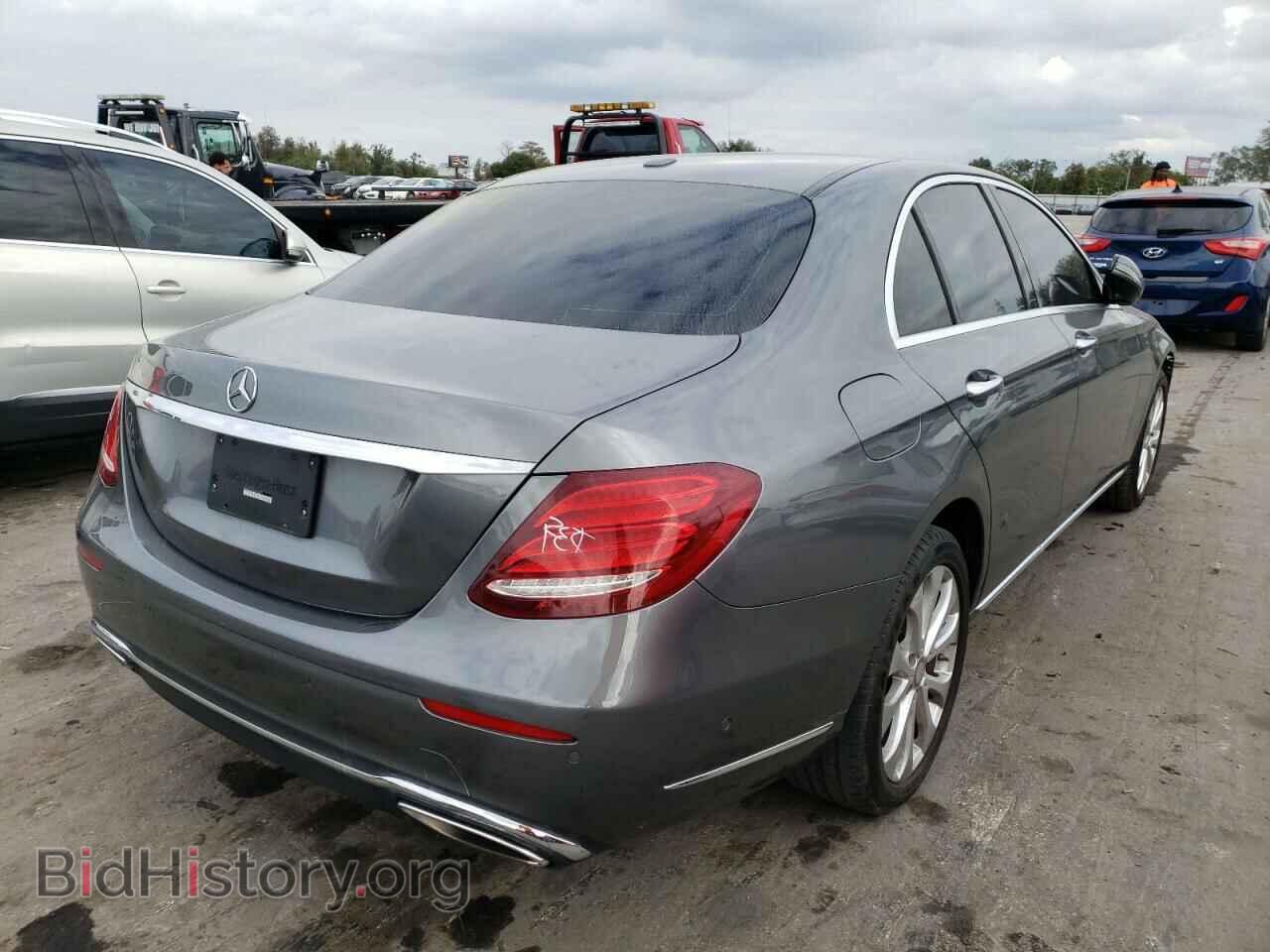 2017 MERCEDES-BENZ E-CLASS - VIN: WDDZF4JB6HA166371 - Фото 3