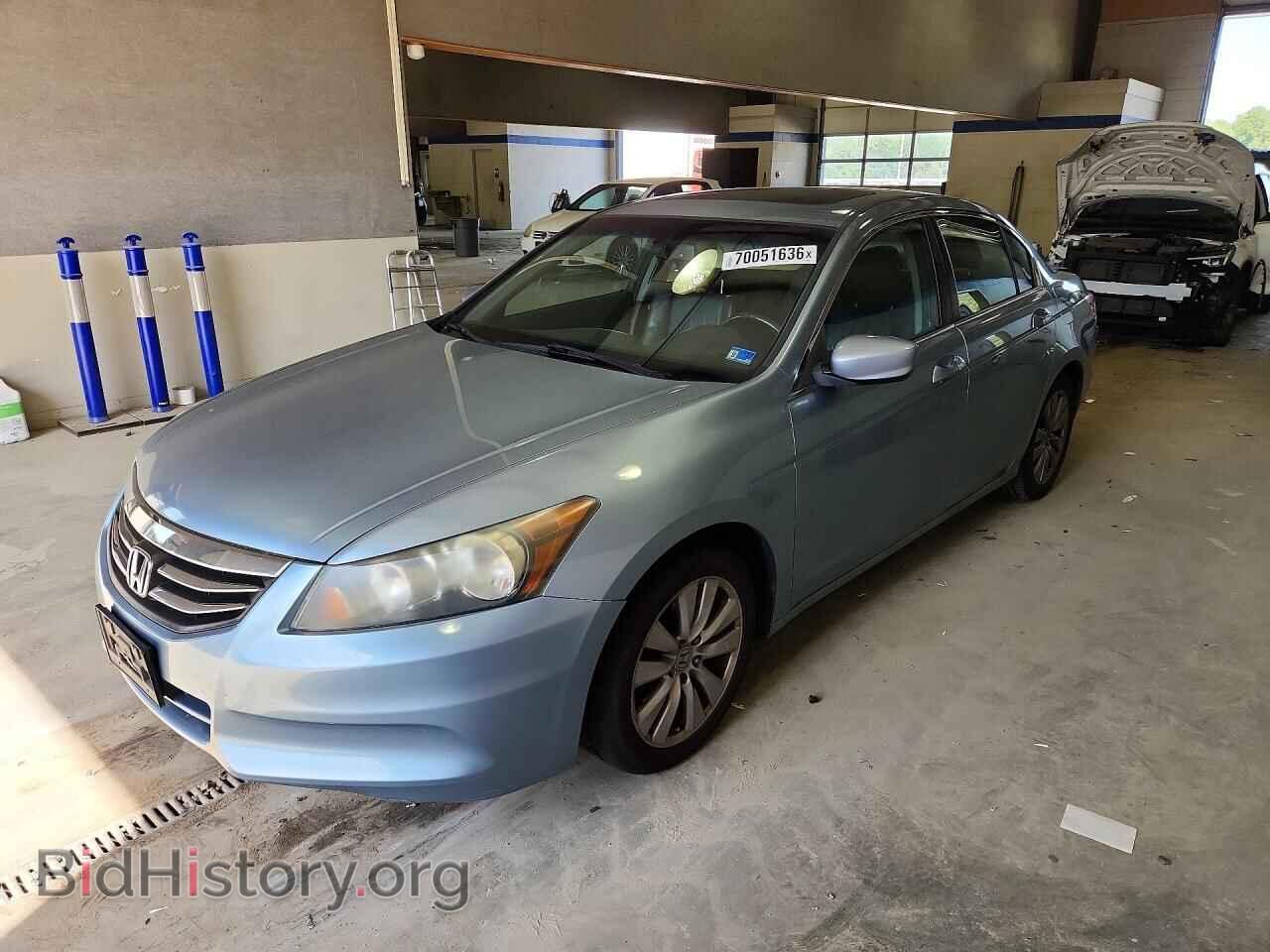 Photo 1HGCP2F86CA038060 - HONDA ACCORD 2012