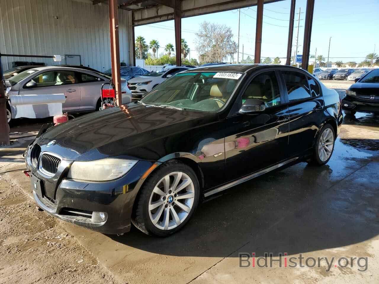 Photo WBAPH7C57BE678545 - BMW 3 SERIES 2011