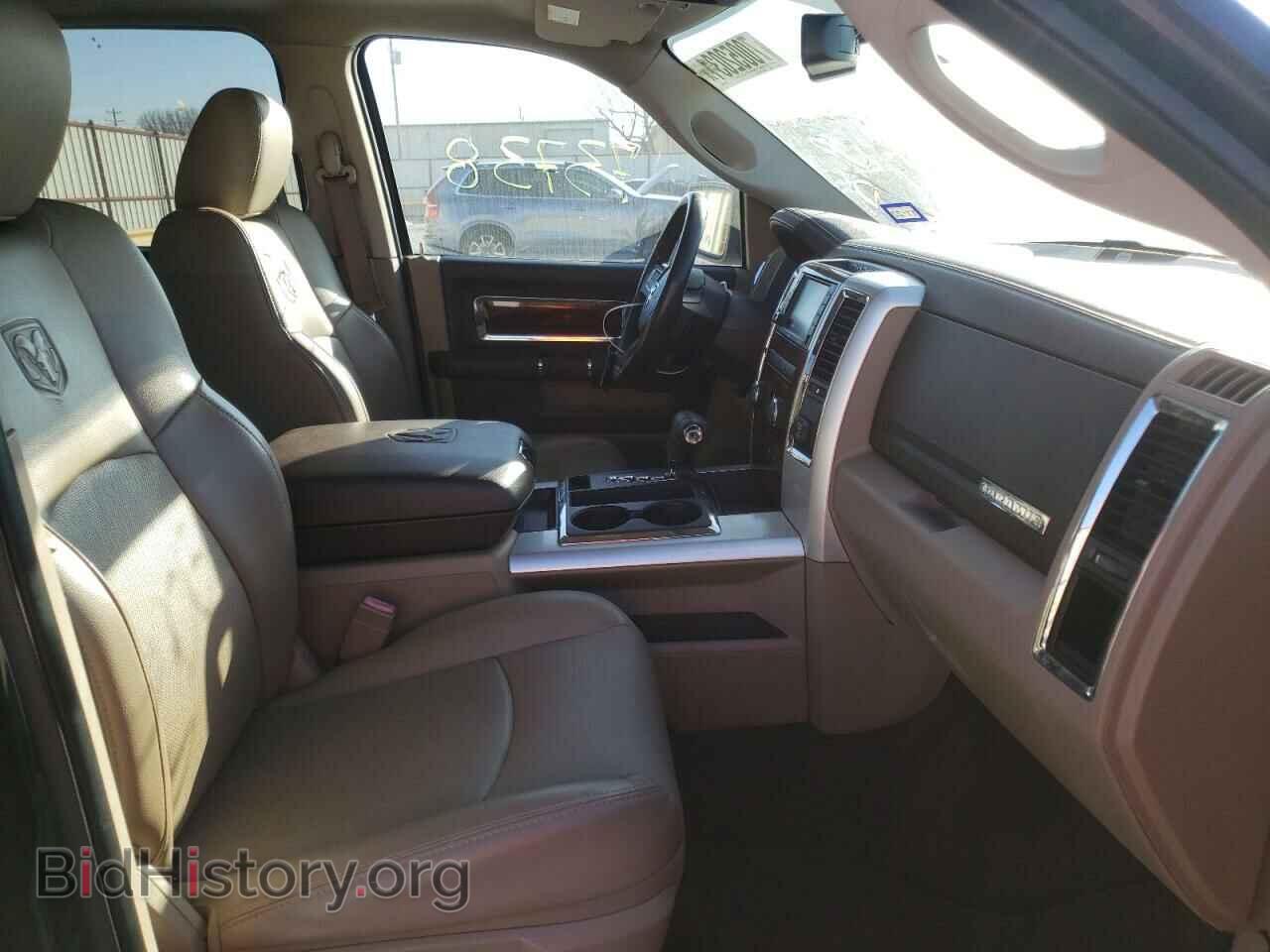 2011 DODGE RAM 1500 - VIN: 1D7RB1CT0BS526008 - Фото 5
