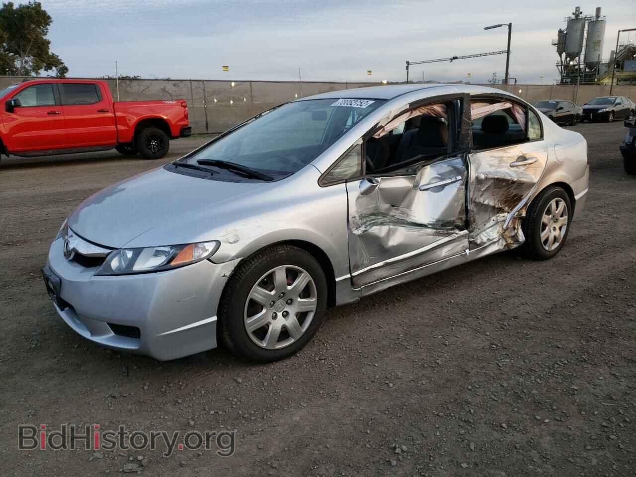 Фотография 19XFA16519E041760 - HONDA CIVIC 2009